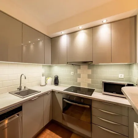 Apartmán Center Budget Inside Free Parking Self Check-in Free Streaming Ac Balcony *